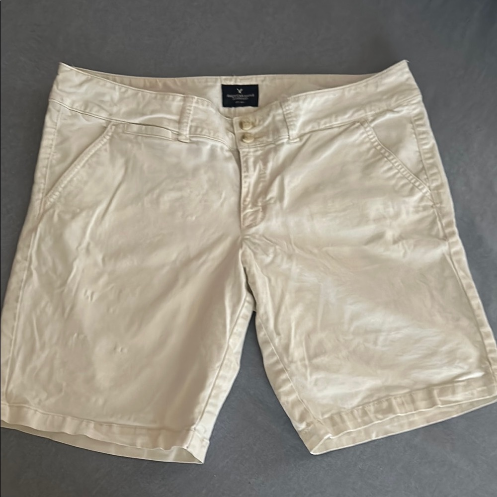 American Eagle Outfitters Women's Beige Shorts